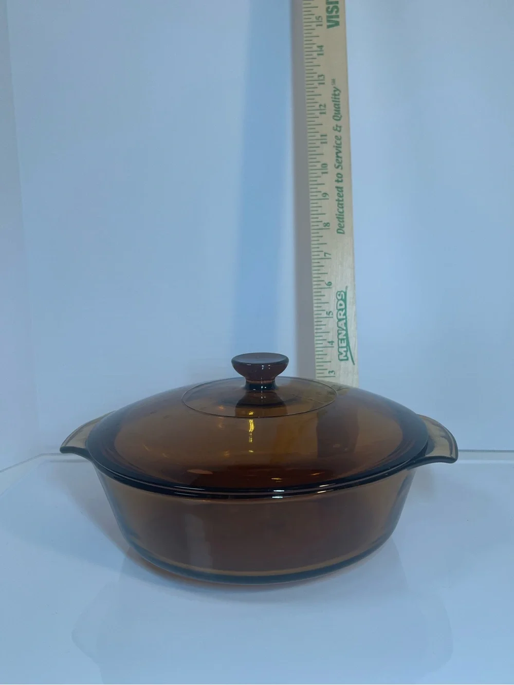 Vintage Anchor Hocking 1.5 Qt Rich Amber Glass Covered Casserole Dish.